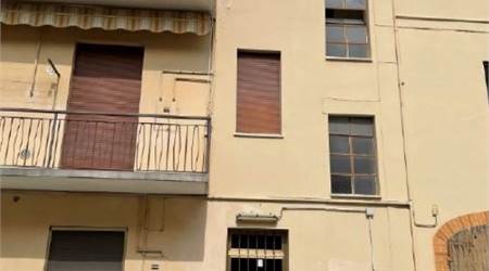 Apartment for Sale in Locate Varesino